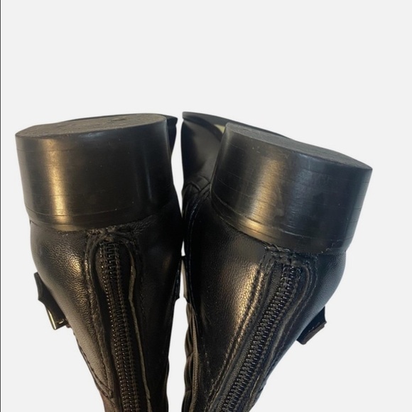 Black Leather Quilted Boots Mid Calf Minimalist Moto Style Back Zip 7.5 EUC - Picture 6 of 11